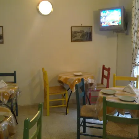 Maja Bed & Breakfast 3*